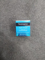 Neutrogena Hydro Boost Water Gel | Ideal for Normal to Combination Skin | Buy Now for Refreshing Hydration