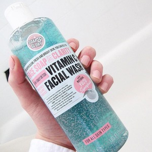 Soap & Glory Vitamin C Facial Wash 350Ml