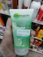 Garnier Clarifying face cleanser Cleansing Gel