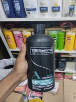 Tresemme Anti Breakage 80% Less Breakage Shampoo 828ml