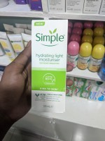 Simple Kind to Skin Hydrating Light Moisturiser 125ml