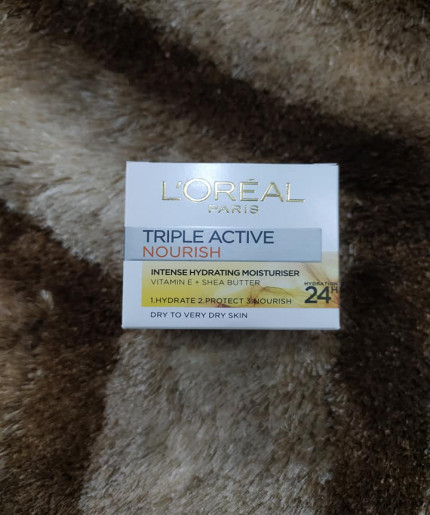 L'Oreal Triple Active Nourish Face Cream - 24 Hour Hydration (50ml) | Shop Now!