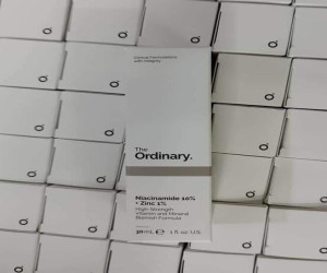 THE ORDINARY Niacinamide 10% + Zinc 1% 30ml - Boost Skin Health with Powerful Niacinamide Serum | Enhance Complexion and Minimize Pores | Online at [E-commerce Website]