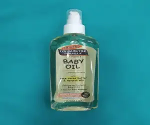 Palmer's Baby Oil Pump Bottle - 150ml: Nourish and Protect Your Little One's Skin