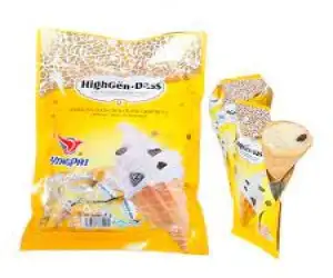 Highgen Dass Strawberry Flavor Chocolate Crispy Roll - 300gm