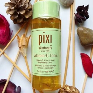 PIXI Vitamin-C Tonic 100ml: Boost Your Skin's Health with this Vitamin-C Rich Formula!