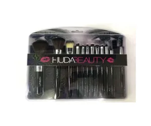 HUDA BEAUTY Set Of 12 Makeup Brushes